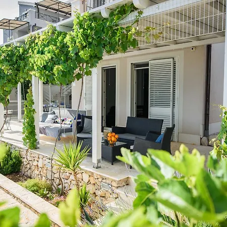 Sanval Villa *