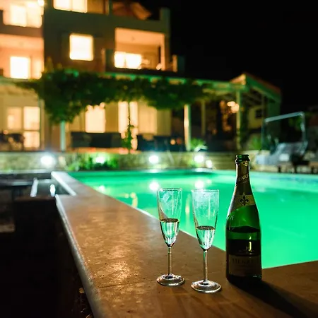 Sanval Villa *
